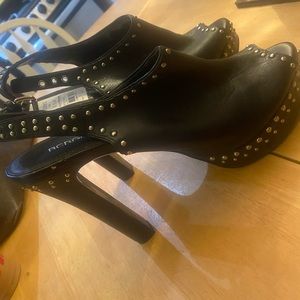 Peep toe motorcycle style heels.